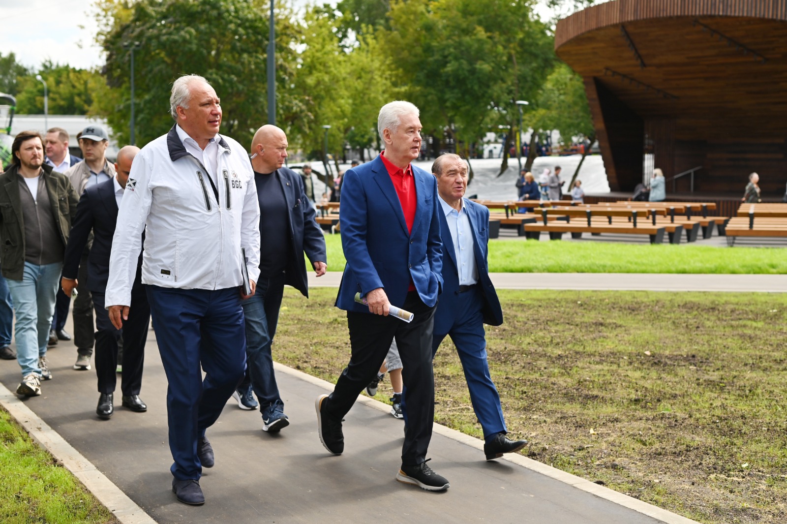 В Можайском районе открыли новую прогулочную зону