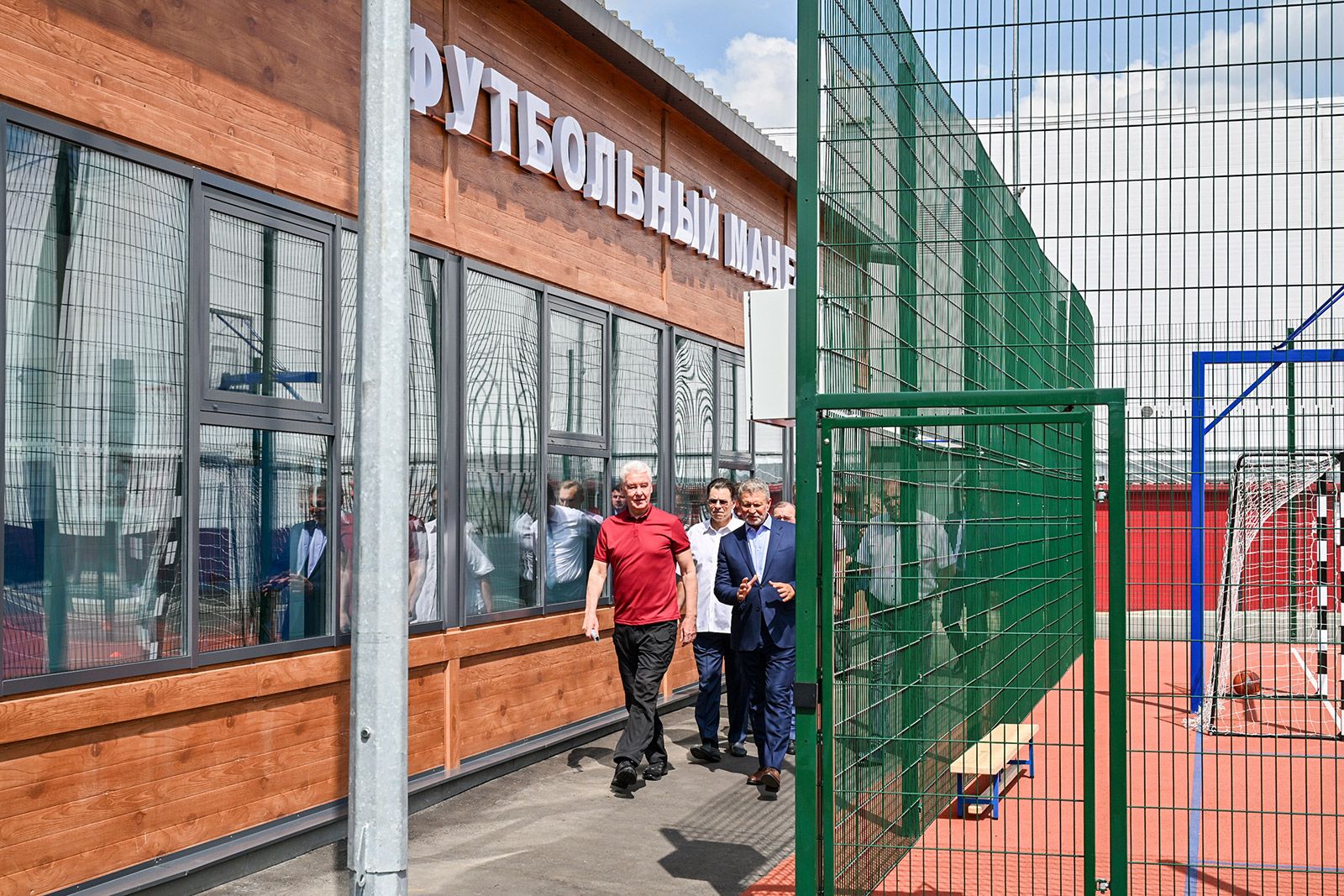 Сергей Собянин открыл новый футбольный манеж в районе Ново-Переделкино